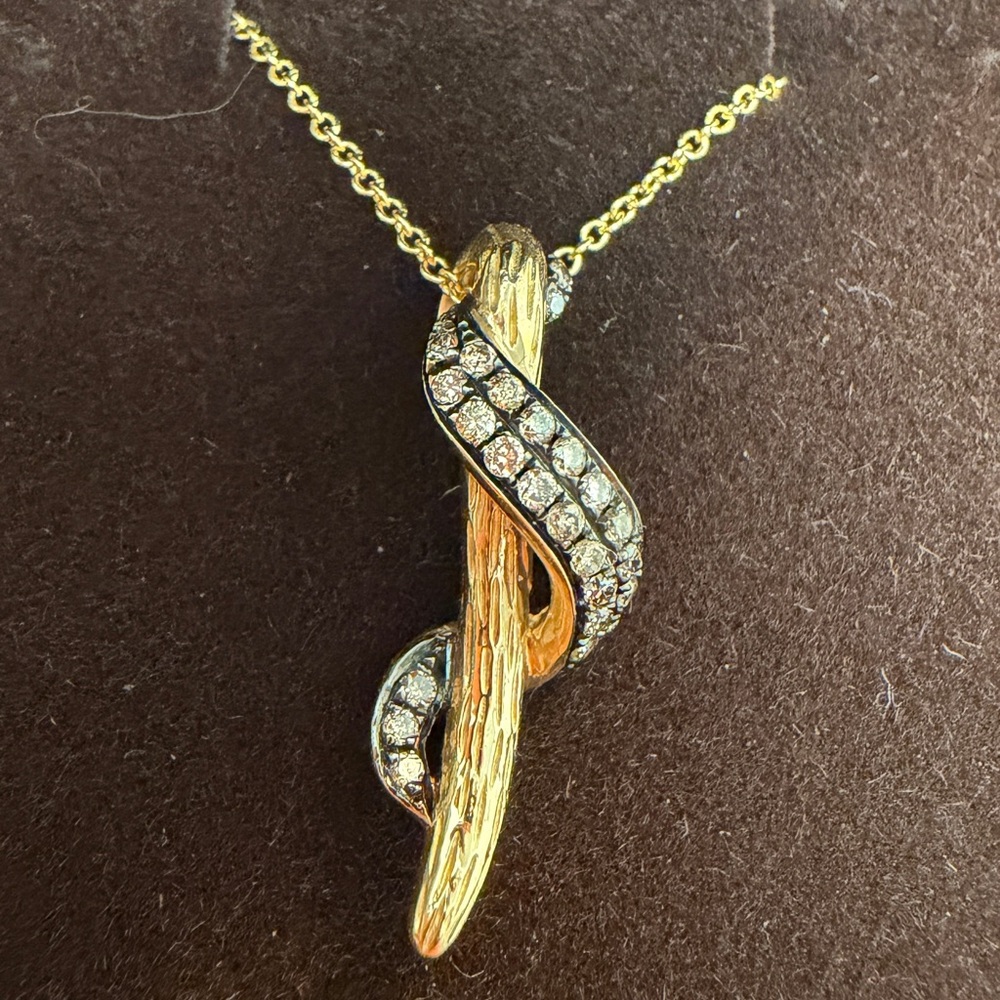 Le Vian 14K Yellow Gold 1/5ctw Natural Chocolate Diamond Pendant Necklace NWT
